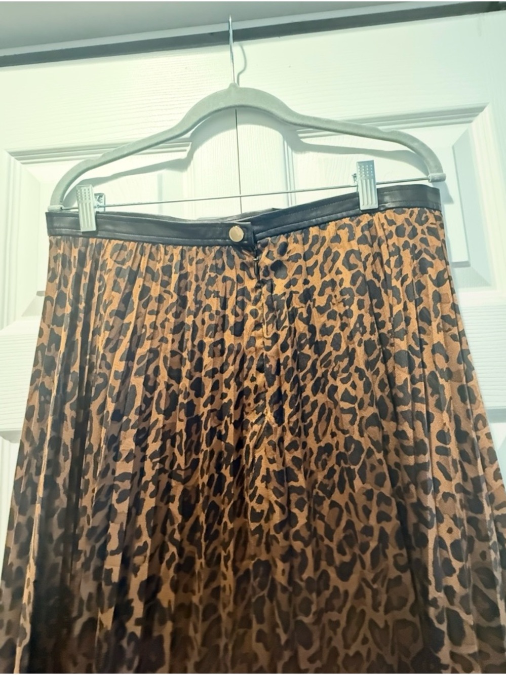 Zara Brown Leopard-Print Pleated Midi Skirt - Picture 7 of 8